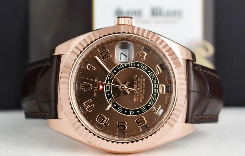 rolex__kt_rose_gold_sky_d_4.webp Pilots Classic Watches | Sant Blanc ROLEX - 18kt Rose Gold Sky Dweller Chocolate Box Model 326135