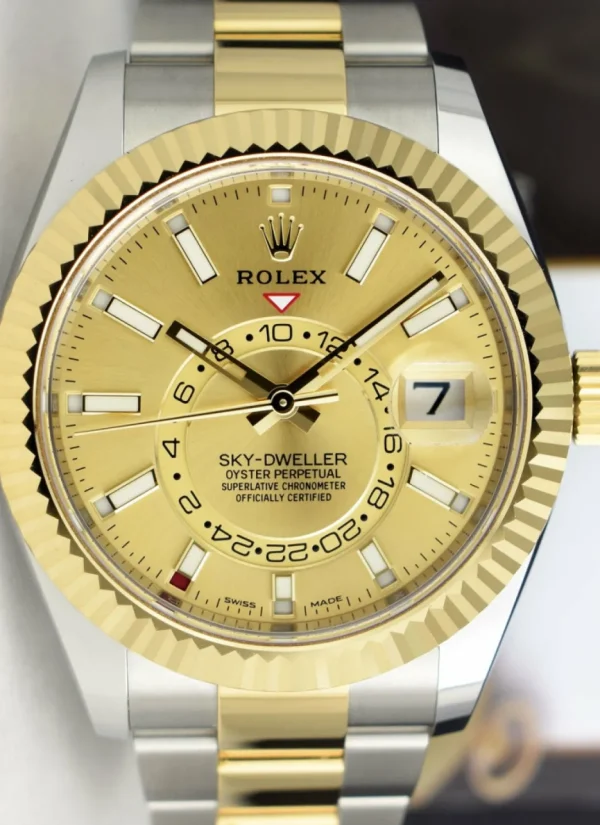 Pilots Classic Watches | Men's Watches | Sant Blanc ROLEX 18kt Gold & Stainless Steel Sky Dweller Champagne Index Dial Model 326933