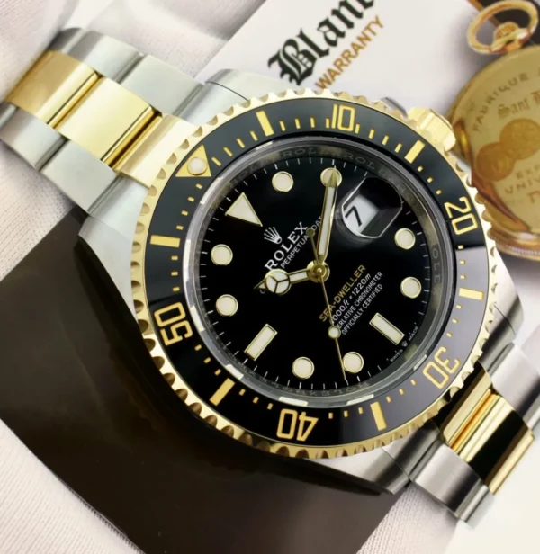 Men's Watches | Deep Diving Professional Watches | Sant Blanc ROLEX 18kt Gold & Stainless Steel Sea Dweller Black Dial Model 126603