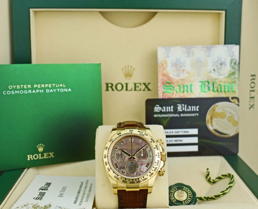 rolex_kt_gold_daytona_tah_0-1.webp Men's Watches | Racing Professional Watches | Sant Blanc ROLEX 18kt Gold Daytona Tahitian Mother of Pearl Roman Dial Burgundy Strap Model 116518
