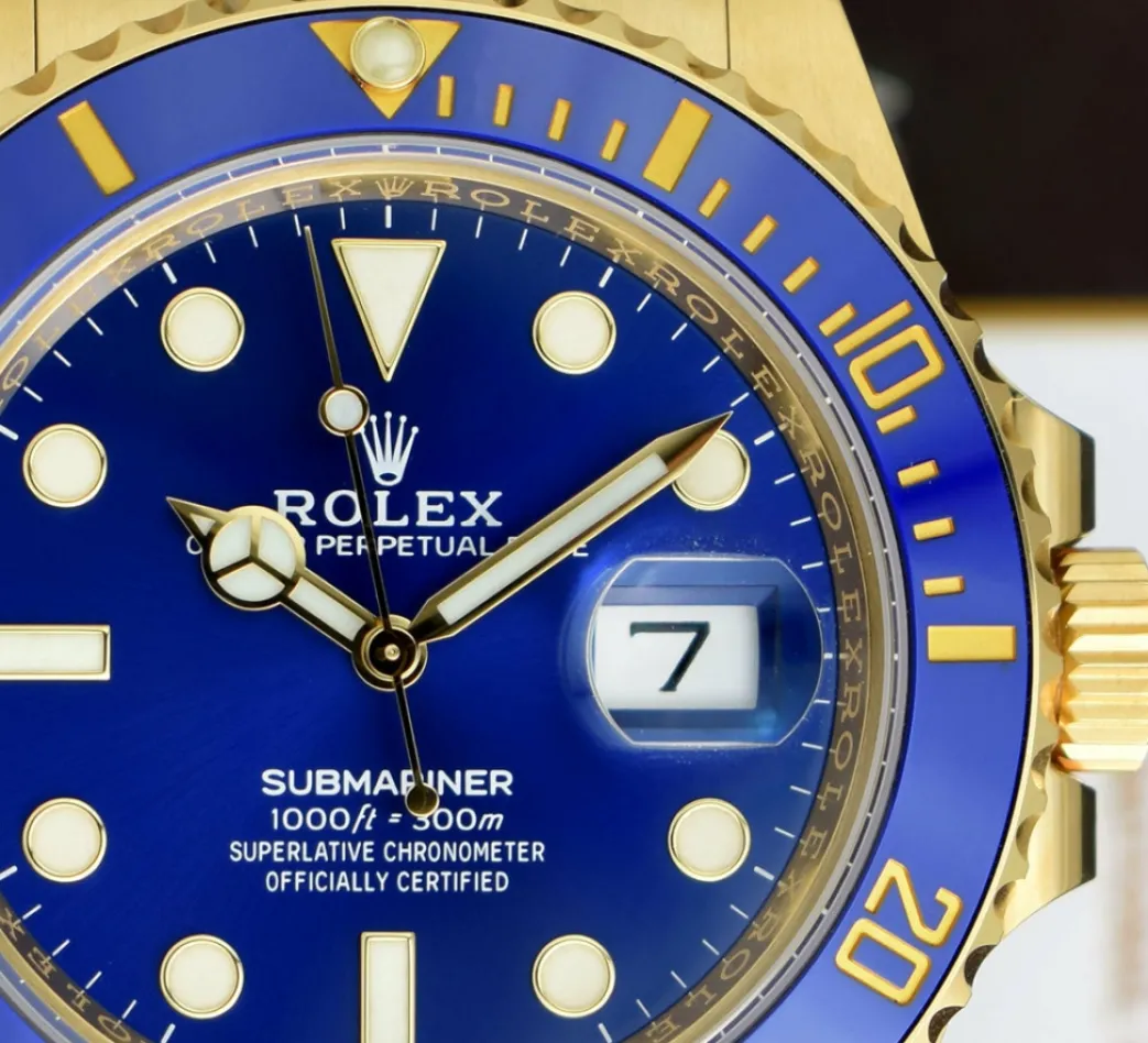 rolex_kt_gold_submariner__8-1.webp Diving Professional Watches | Men's Watches | Sant Blanc ROLEX 18kt Gold Submariner 41mm Blue Dial Model 126618 LB