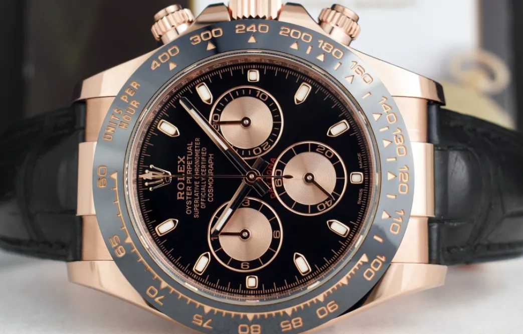 rolex_kt_rose_gold_dayton_3-3.webp Men's Watches | Racing Professional Watches | Sant Blanc ROLEX 18kt Rose Gold Daytona Leather Strap Black Panda Model 116515 LN