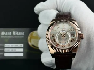 Pilots Classic Watches | Sant Blanc ROLEX 18kt Rose Gold Sky Dweller Silver Sunray Roman Dial Model 326135