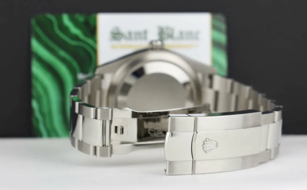 rolex_kt_white_gold__stai_6-2.webp Pilots Classic Watches | Sant Blanc ROLEX 18kt White Gold & Stainless Steel Sky-Dweller Mint Green 2023 Card Model 336934