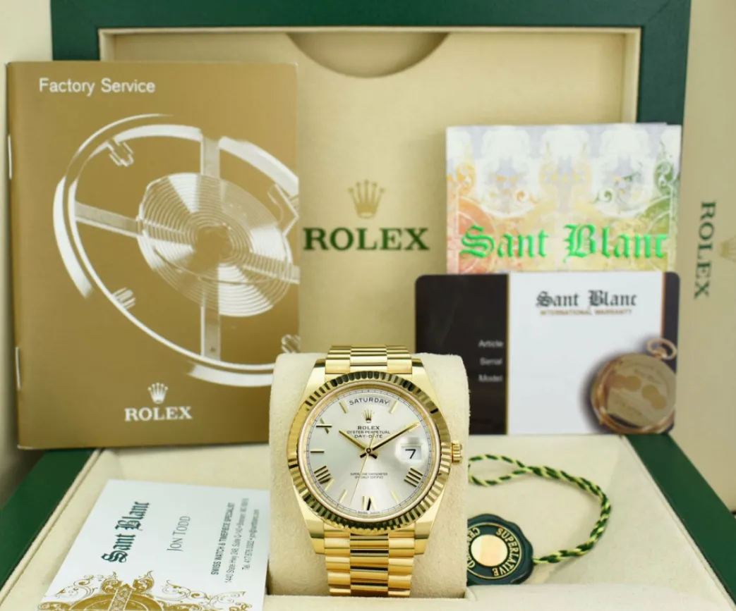 rolex_kt_yellow_gold_day__0-2.webp Men's Watches | President Dress Watches | Sant Blanc ROLEX 18kt Yellow Gold Day Date 40 President Silver Roman Dial Model 228238