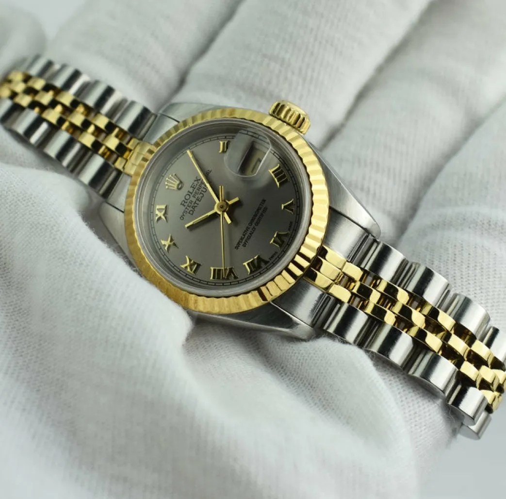 rolex_ladies_mm_kt_yellow_7-1.webp Ladies Watches | Dress Watches | Sant Blanc ROLEX Ladies 26mm 18kt Yellow Gold & Stainless Steel DateJust Silver Roman Dial Model 69173
