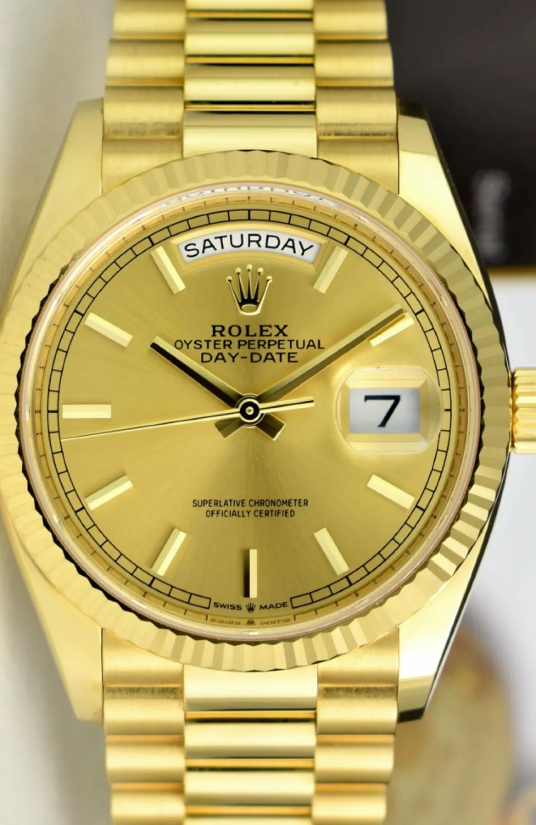 rolex_mens_kt_gold_day_da_6.webp Men's Watches | President Dress Watches | Sant Blanc ROLEX Mens 18kt Gold Day Date 36 President Champagne Stick Dial Model 128238
