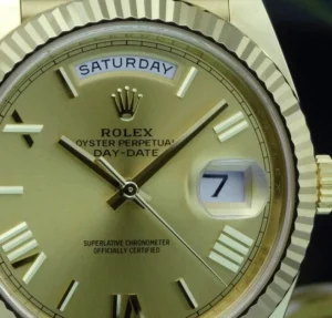 Men's Watches | President Dress Watches | Sant Blanc ROLEX Mens 18kt Gold Day Date 40mm President Champagne Roman Dial Model 228238