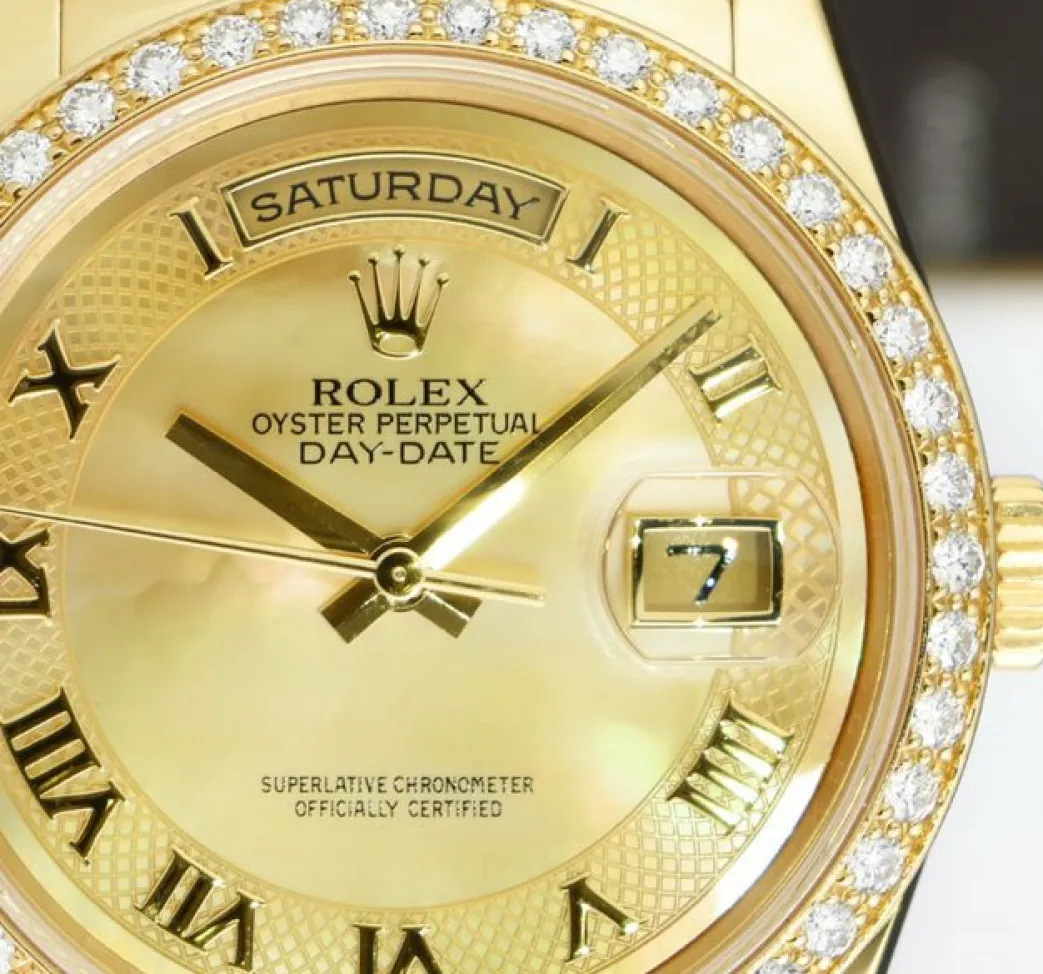 rolex_mm_kt_gold_day_date_7-2.webp President Dress Watches | Sant Blanc ROLEX 36mm 18kt Gold Day Date Mother of Pearl Deco Roman Dial Diamond Bezel Model 118138