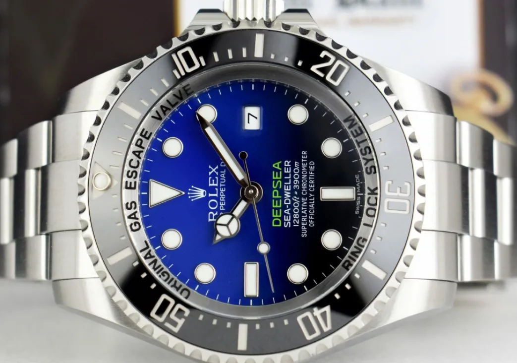 rolex_mm_stainless_steel__6-29.webp Deep Diving Professional Watches | Men's Watches | Sant Blanc ROLEX 44mm Stainless Steel Sea Dweller James Cameron Box Tags and Card Model 116660