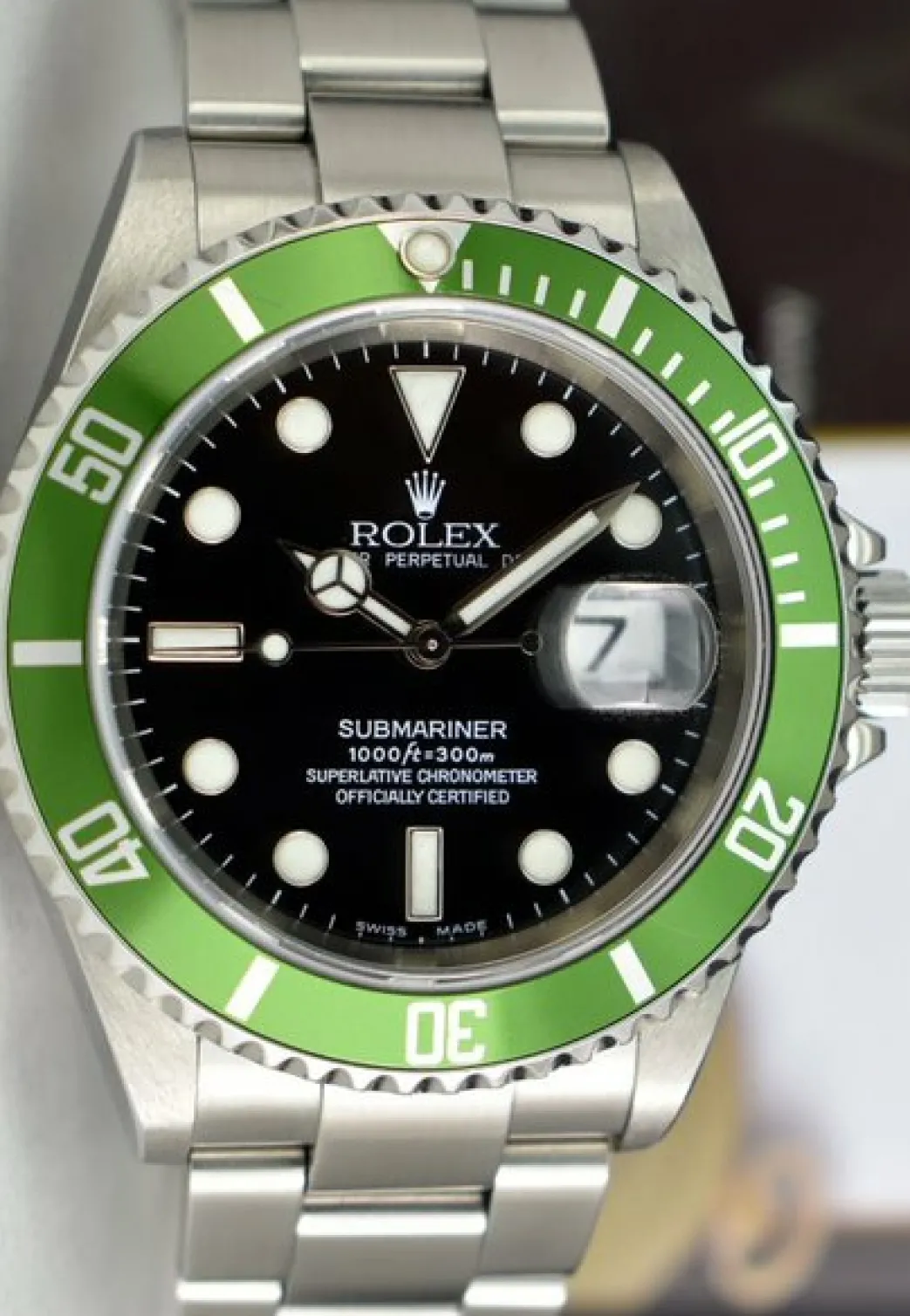 rolex_mm_stainless_submar_5-1.webp Diving Professional Watches | Sant Blanc ROLEX 40mm Stainless Submariner Black Dial Green Bezel Kermit Model 16610