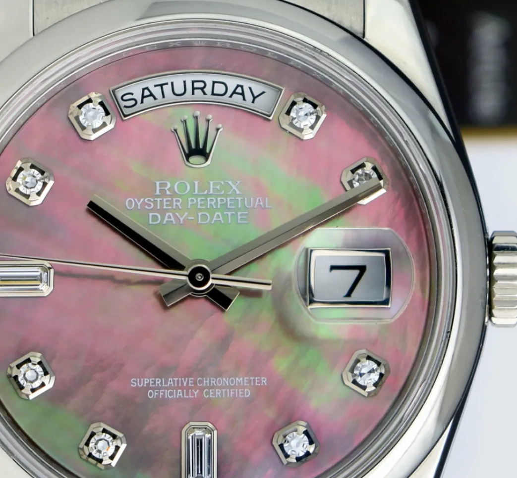 rolex_rehaut_mens_day_dat_7-1.webp Men's Watches | President Dress Watches | Sant Blanc ROLEX REHAUT Mens Day Date 36 Platinum President MOP Diamond Model 118206