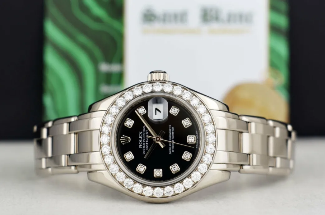 rolex_rehaut_mm_kt_white__3-4.webp The Masterpiece | Sant Blanc ROLEX Rehaut 29mm 18kt White Gold Masterpiece Black Diamond Dial Model 80299