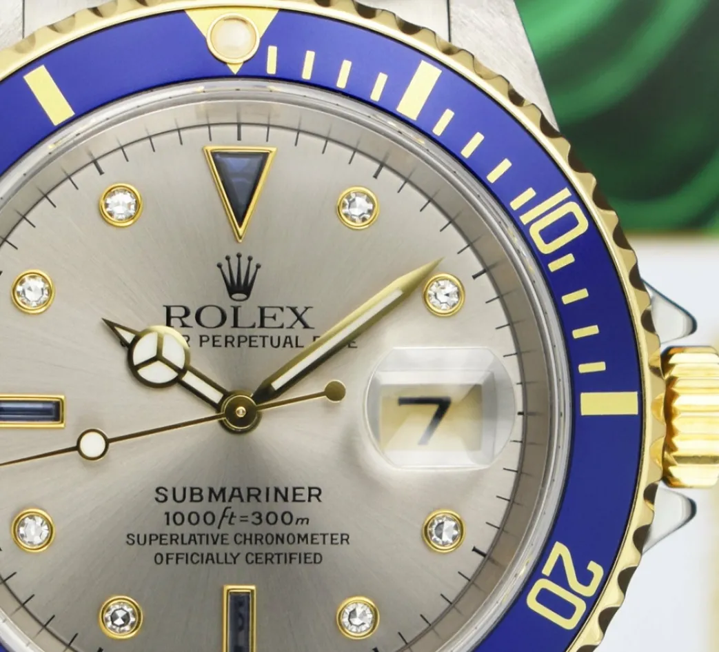 Diving Professional Watches | Men's Watches | Sant Blanc ROLEX Vintage 18kt Gold & Stainless Steel Submariner Silver Serti Dial Model 16613