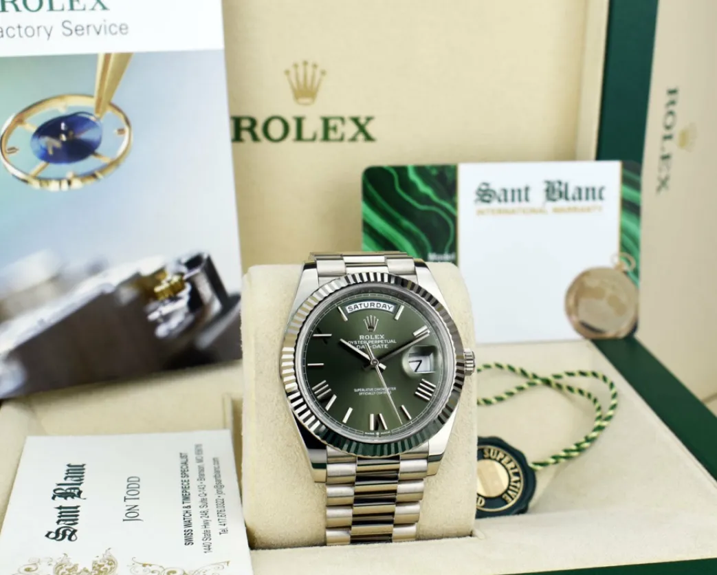 rolex_white_gold_day_date_9.webp President Dress Watches | Sant Blanc ROLEX White Gold Day Date 40 President Green Roman with Card Model 228239